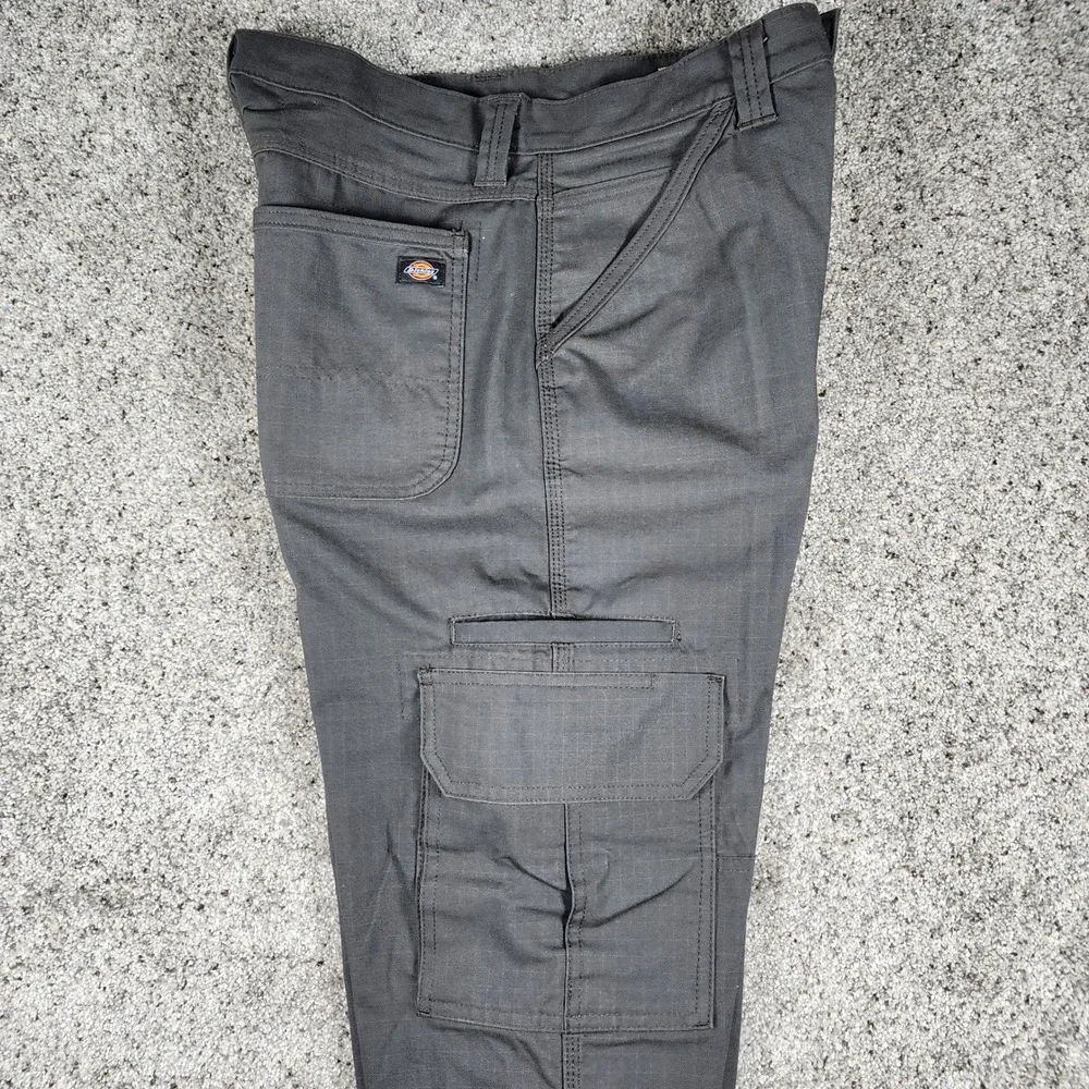 Dickies Cargo Pants Mens 30x32 Relaxed Fit Flex Ripstop Double Knee Grey NWOT